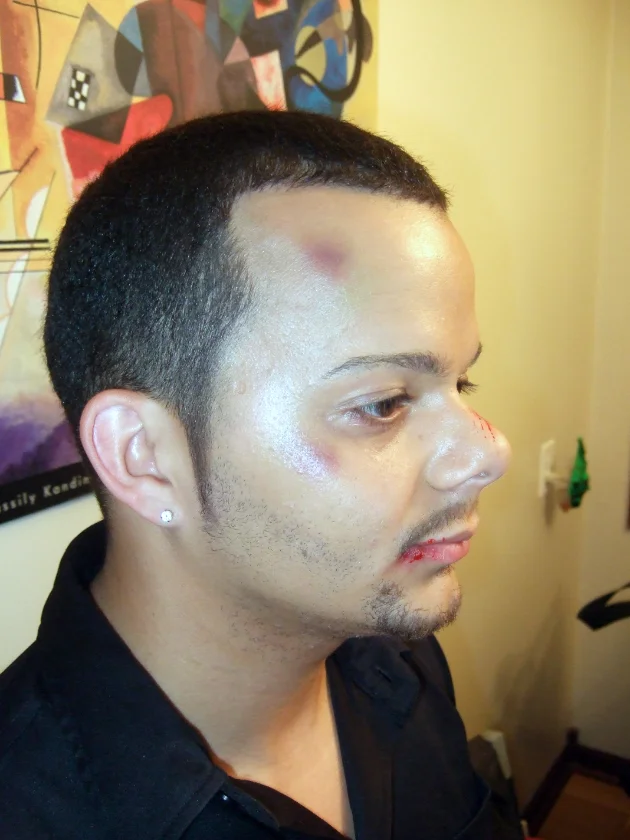 Adrian Feliciano as a thug.